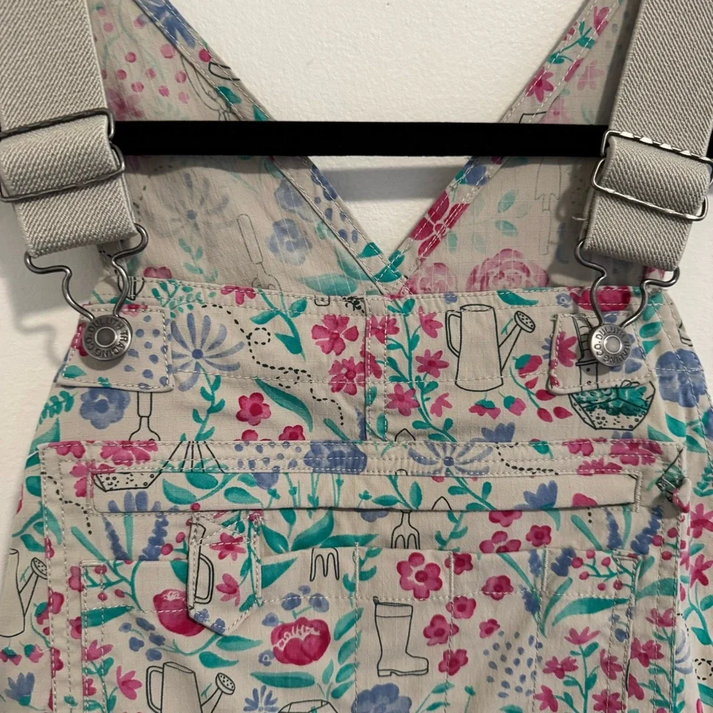 Duluth Heirloom Gardening Overalls - Picture 3 of 6